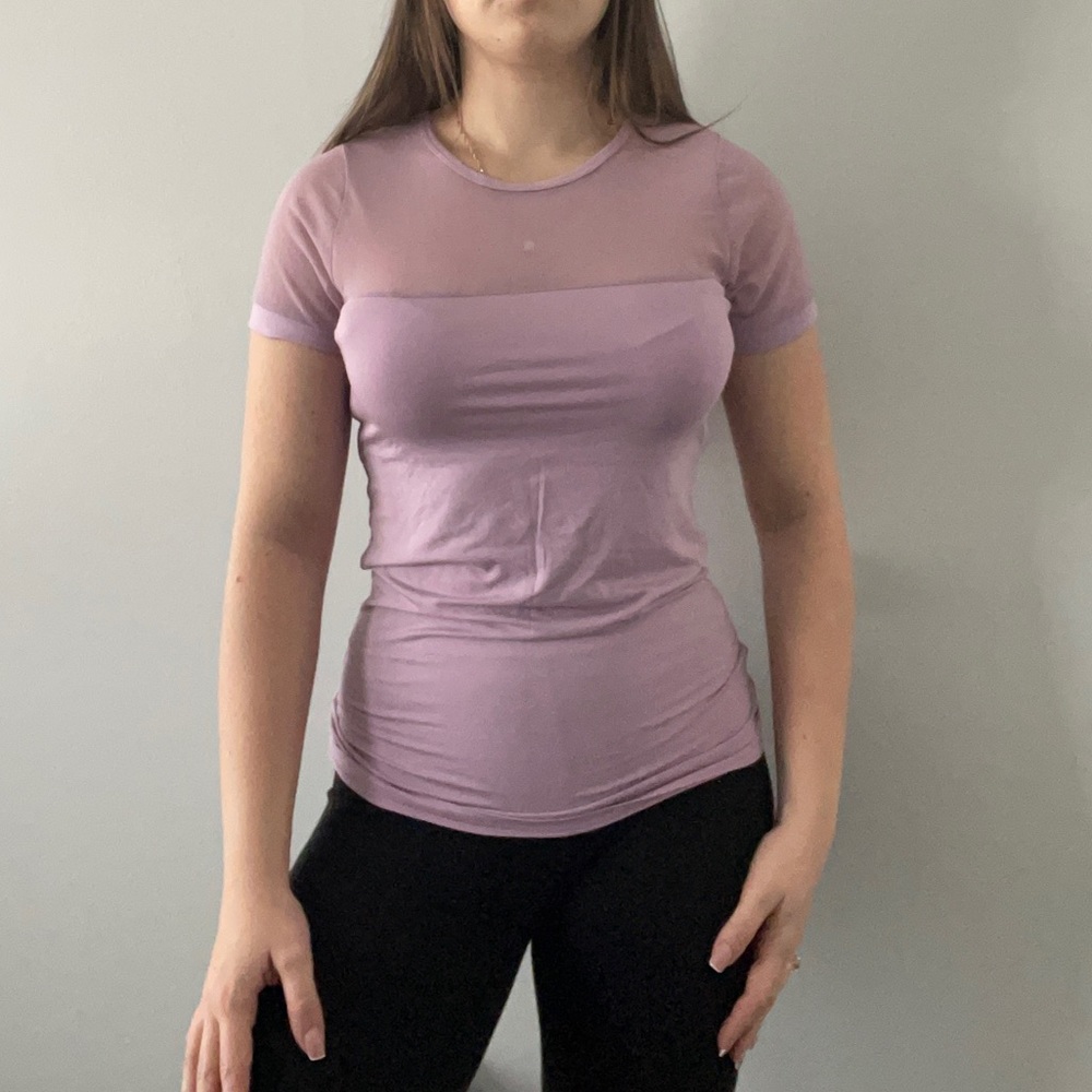 Alphalete shirt
